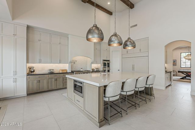 12016 N SUNSET VISTA Drive, Fountain Hills, AZ 85268