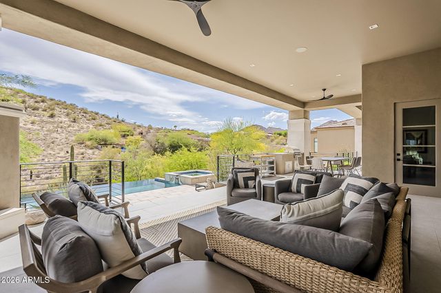 12016 N SUNSET VISTA Drive, Fountain Hills, AZ 85268