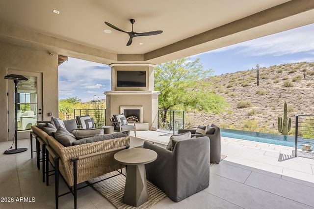 12016 N SUNSET VISTA Drive, Fountain Hills, AZ 85268