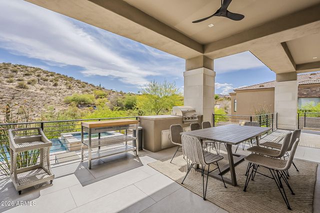 12016 N SUNSET VISTA Drive, Fountain Hills, AZ 85268