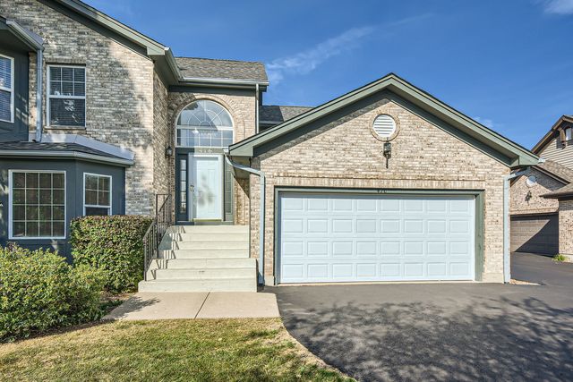 416 Kresswood Drive D, Mchenry, IL 60050
