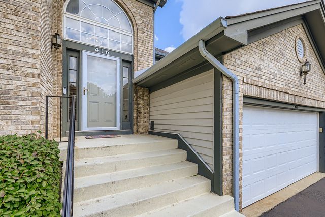 416 Kresswood Drive D, Mchenry, IL 60050