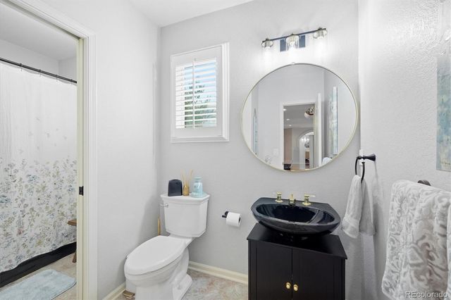 10 Antler Court, Littleton, CO 80127