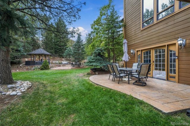 10 Antler Court, Littleton, CO 80127