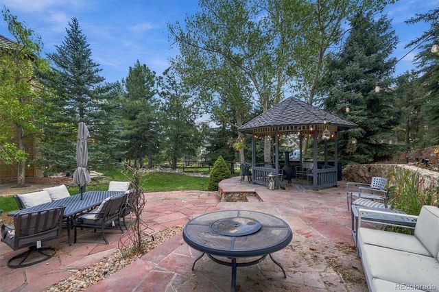 10 Antler Court, Littleton, CO 80127