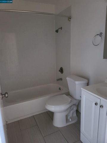 124 Benson, Vallejo, CA 94590