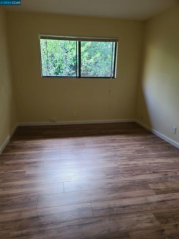 124 Benson, Vallejo, CA 94590