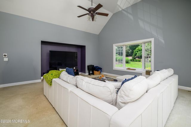 4 Henry Court, Millstone, NJ 08535