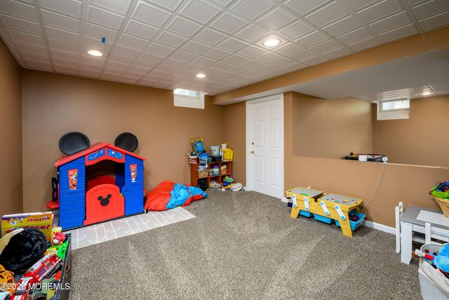 4 Henry Court, Millstone, NJ 08535
