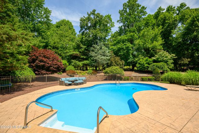 4 Henry Court, Millstone, NJ 08535