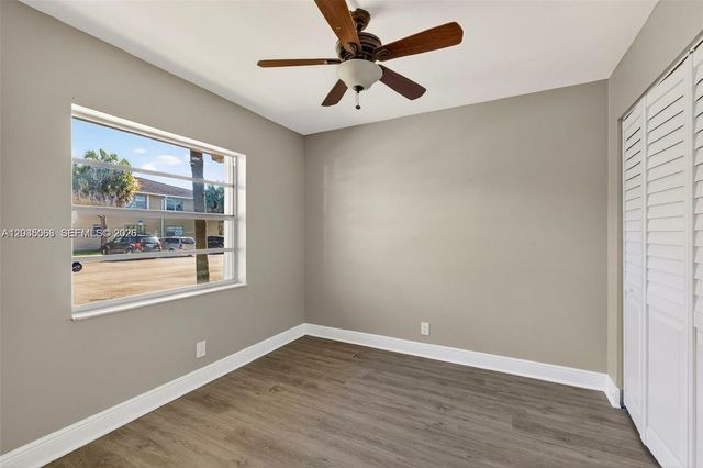 908 Twin Lakes Drive 8C, Coral Springs, FL 33071