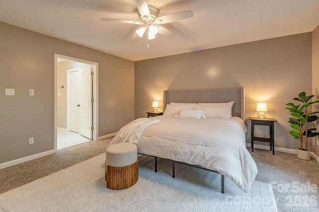 70 Forest Lake Drive, Asheville, NC 28803