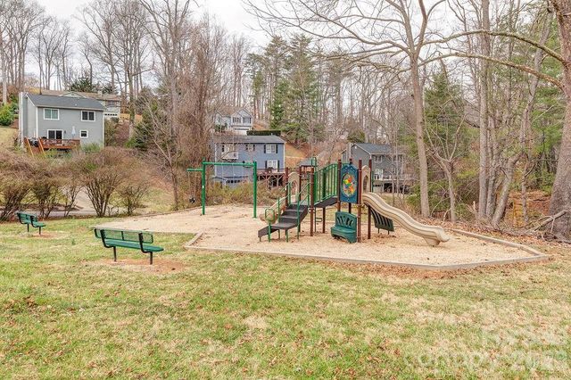 70 Forest Lake Drive, Asheville, NC 28803