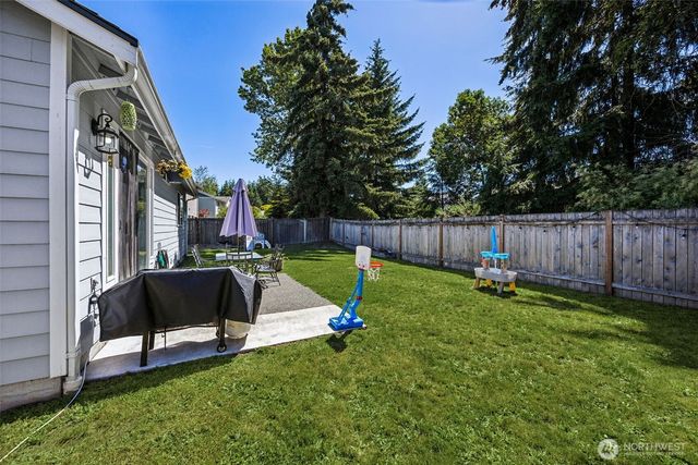 19204 206th Street E, Orting, WA 98360