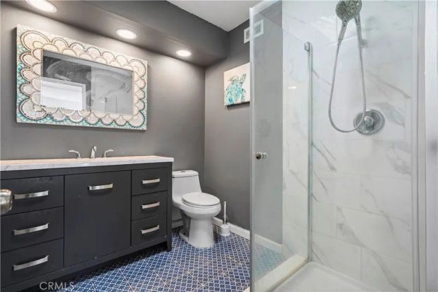 25236 Via Sistine, Valencia, CA 91355