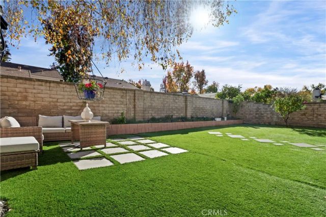 25236 Via Sistine, Valencia, CA 91355