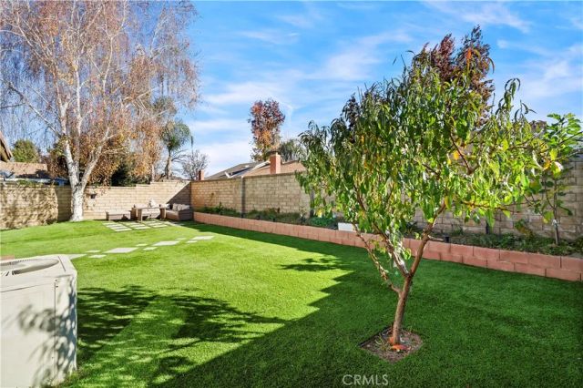 25236 Via Sistine, Valencia, CA 91355