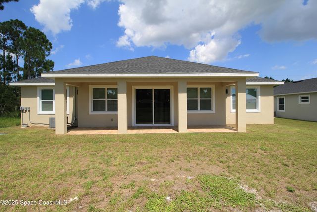 1658 Hamilton Avenue SW, Palm Bay, FL 32908