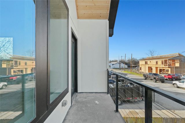 5115 Wynell Street, Dallas, TX 75241