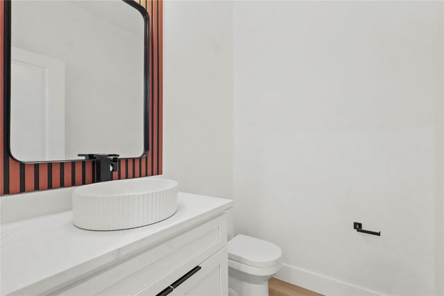 5115 Wynell Street, Dallas, TX 75241