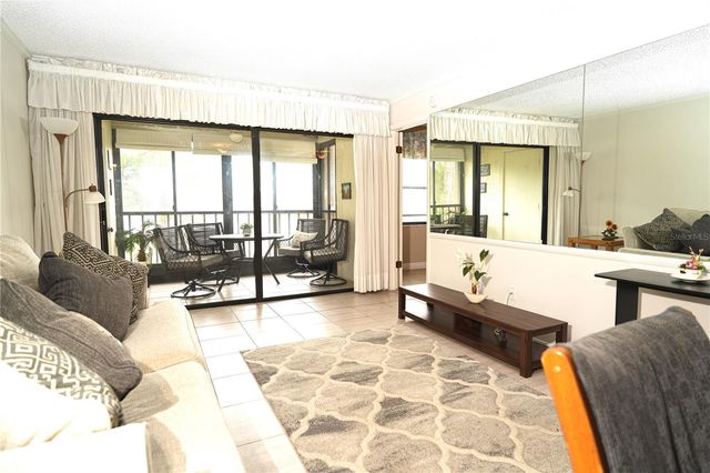 3276 CANDLE RIDGE COURT 202, Orlando, FL 32822