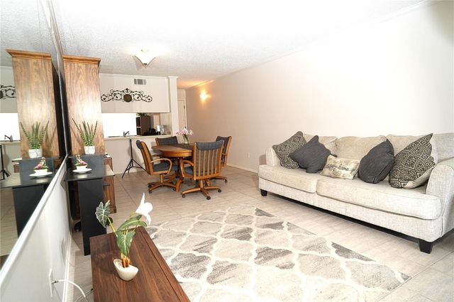 3276 CANDLE RIDGE COURT 202, Orlando, FL 32822