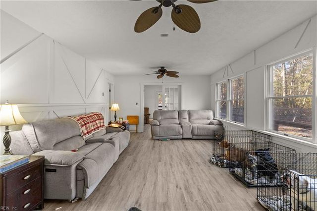 5403 Jonquil LN, Gloucester, VA 23061