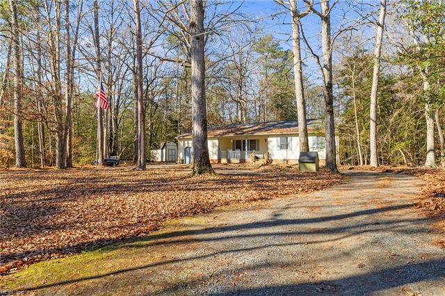 5403 Jonquil LN, Gloucester, VA 23061