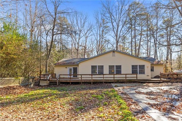 5403 Jonquil LN, Gloucester, VA 23061