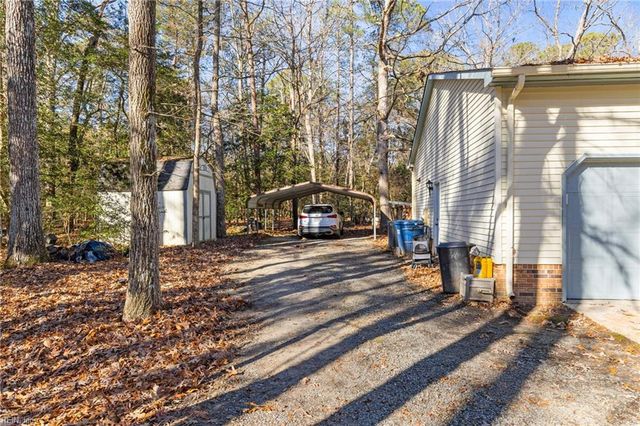 5403 Jonquil LN, Gloucester, VA 23061