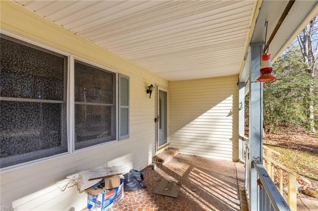 5403 Jonquil LN, Gloucester, VA 23061