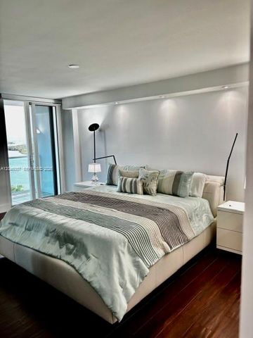 100 Bayview Drive 2124, Sunny Isles Beach, FL 33160