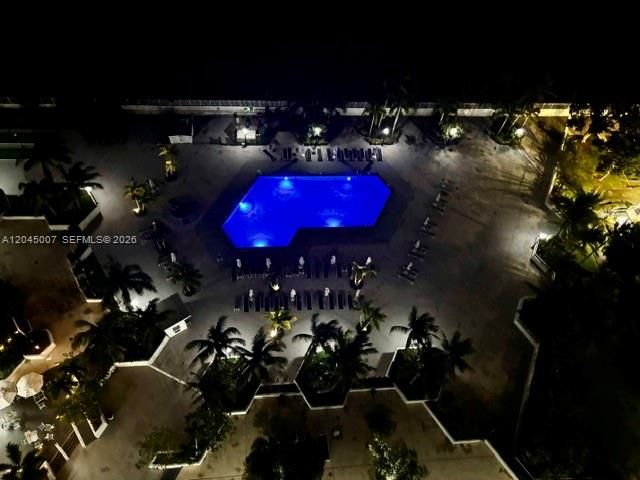 100 Bayview Drive 2124, Sunny Isles Beach, FL 33160