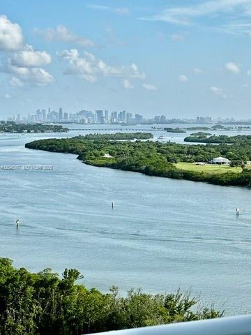 100 Bayview Drive 2124, Sunny Isles Beach, FL 33160