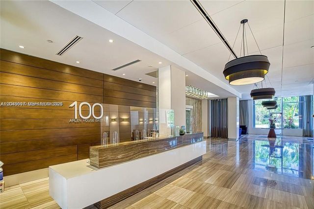 100 Bayview Drive 2124, Sunny Isles Beach, FL 33160