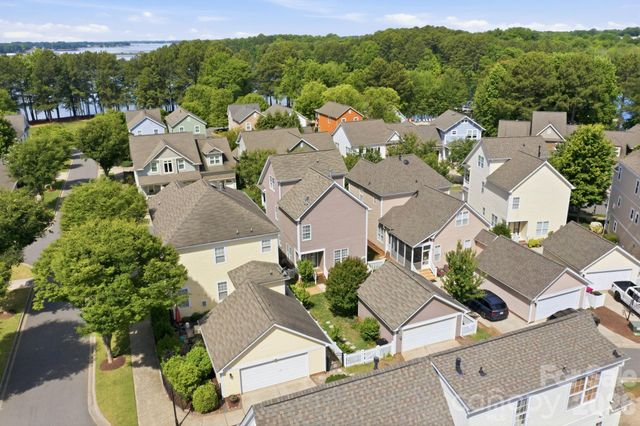 191 Lilac Mist Loop, Mooresville, NC 28115