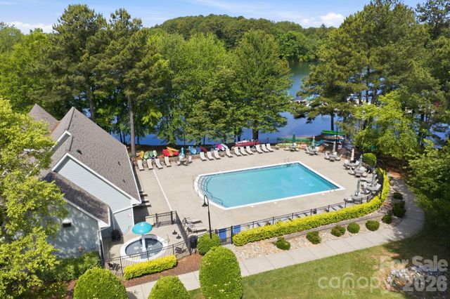 191 Lilac Mist Loop, Mooresville, NC 28115