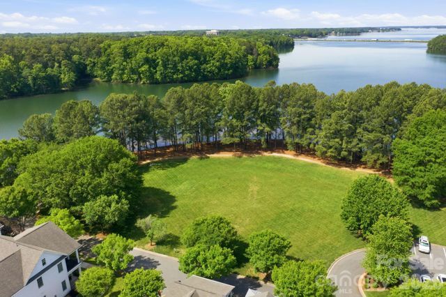 191 Lilac Mist Loop, Mooresville, NC 28115