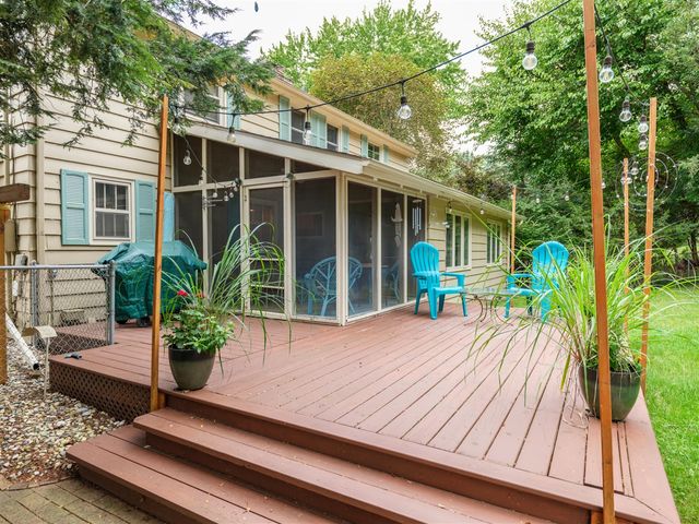 4323 Sunnybrook Drive, Kalamazoo, MI 49008