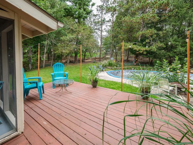 4323 Sunnybrook Drive, Kalamazoo, MI 49008