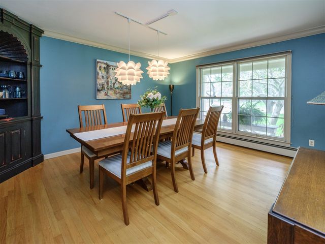 4323 Sunnybrook Drive, Kalamazoo, MI 49008