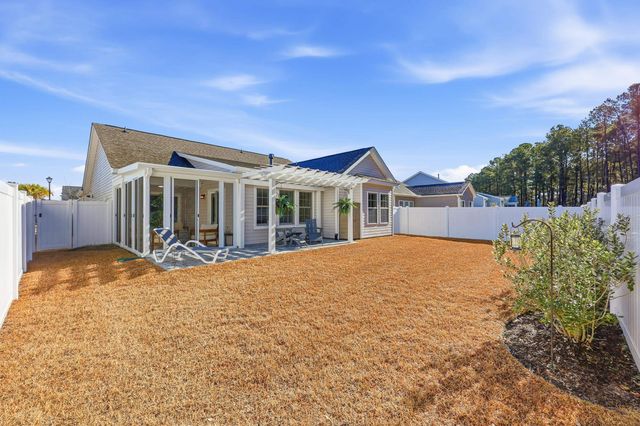 3835 Park Pointe Ave., Little River, SC 29566