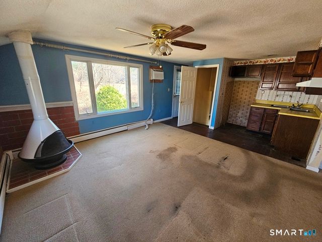 114 Cottage Road, Enfield, CT 06082