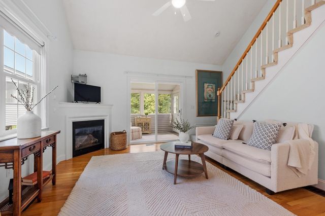 100 Summer Rd. 100, Boxborough, MA 01719