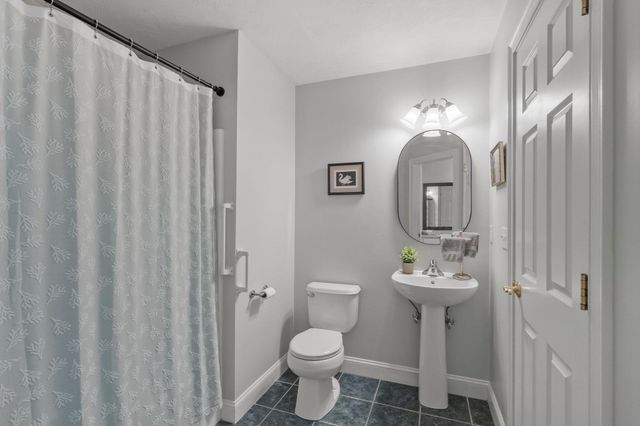 100 Summer Rd. 100, Boxborough, MA 01719