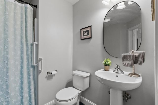 100 Summer Rd. 100, Boxborough, MA 01719