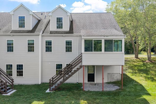 100 Summer Rd. 100, Boxborough, MA 01719