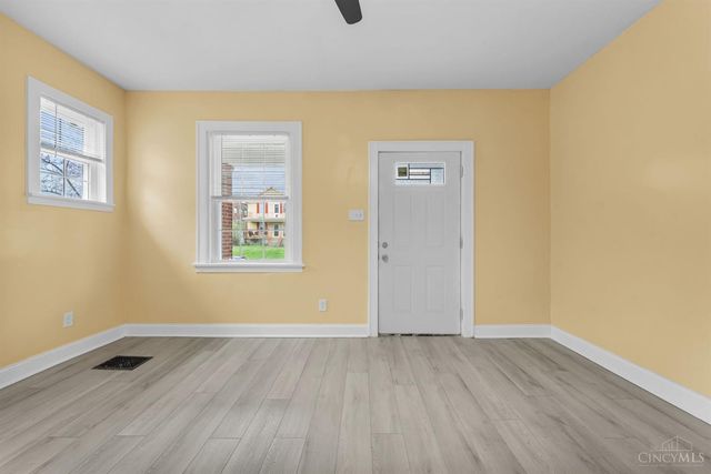 3914 Meyerfeld Avenue, Cheviot, OH 45211