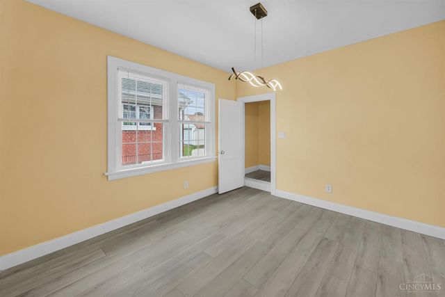 3914 Meyerfeld Avenue, Cheviot, OH 45211