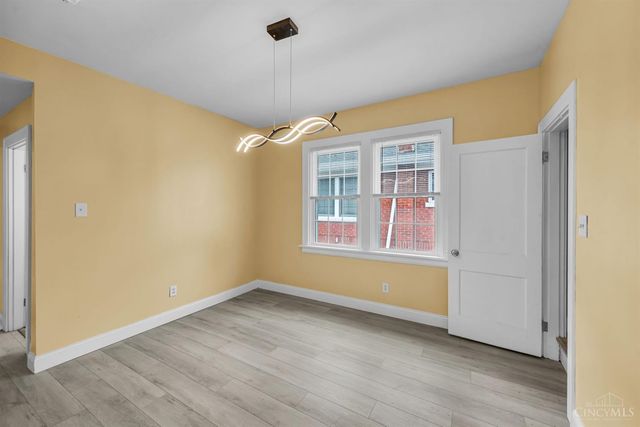 3914 Meyerfeld Avenue, Cheviot, OH 45211